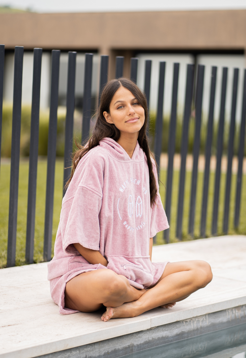 TOALLA PONCHO 60*120CM - FUCSIA — Guapa